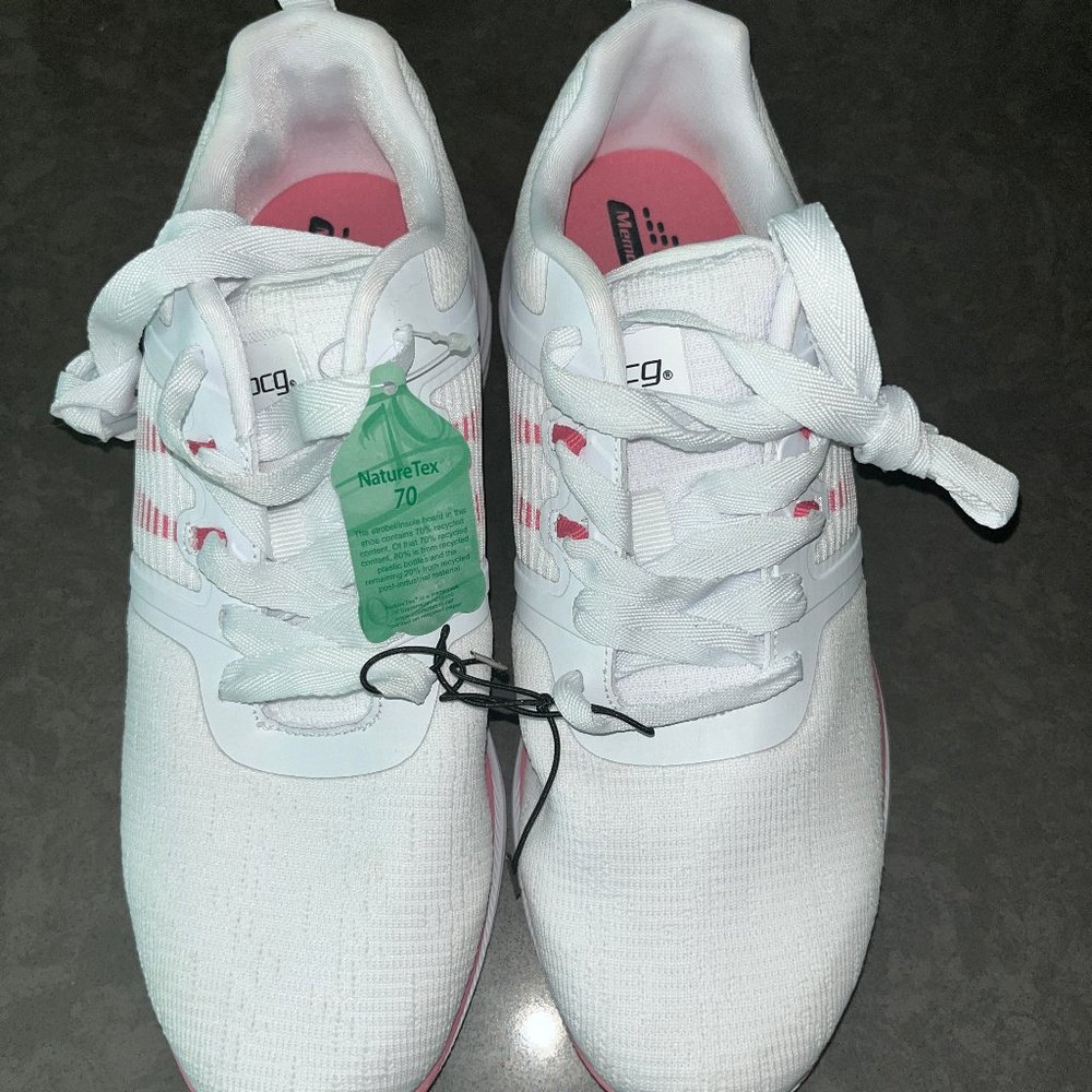 BCG Women's Outracer Training Shoes, white, size 10B brand new